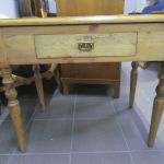 722 3306 Barnskrivbord